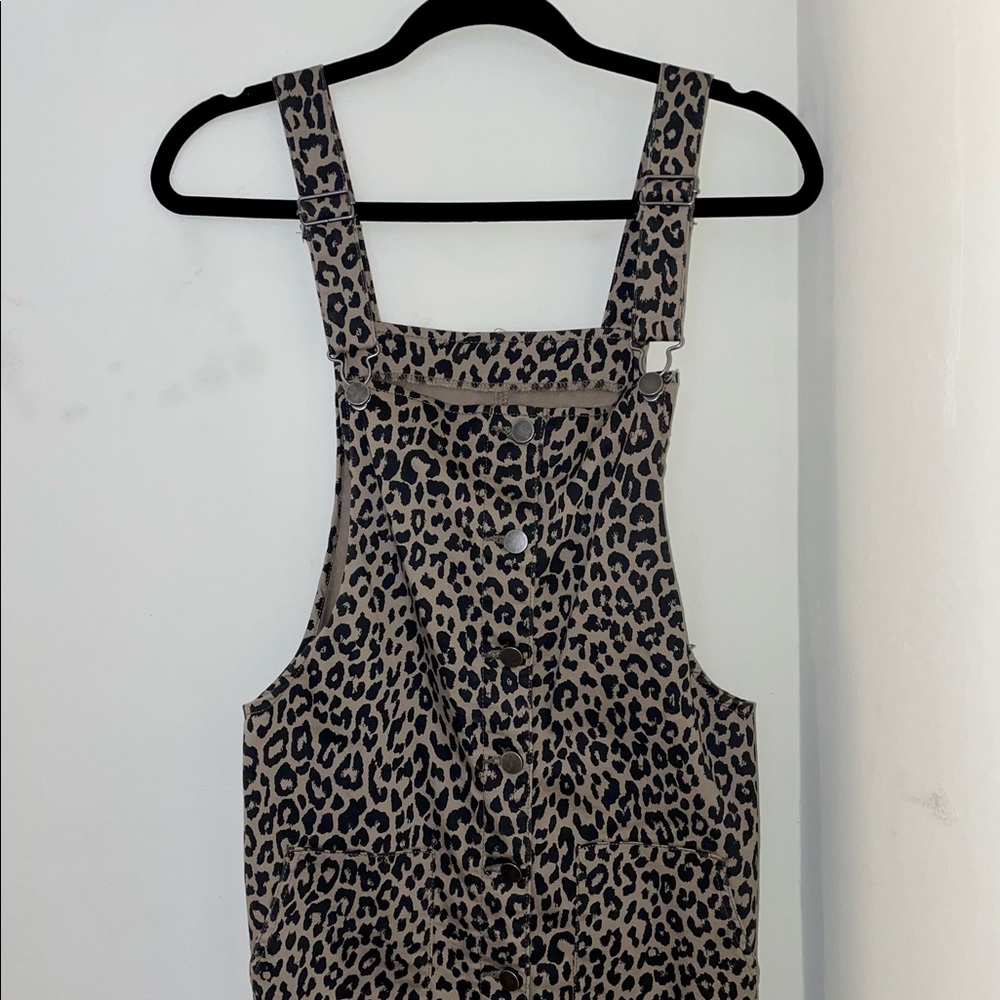 Leopard print overall dress WITH POCKETS✨